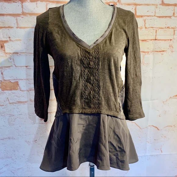 Anthropologie’s Meadow Rue Flared Top - Picture 2 of 6